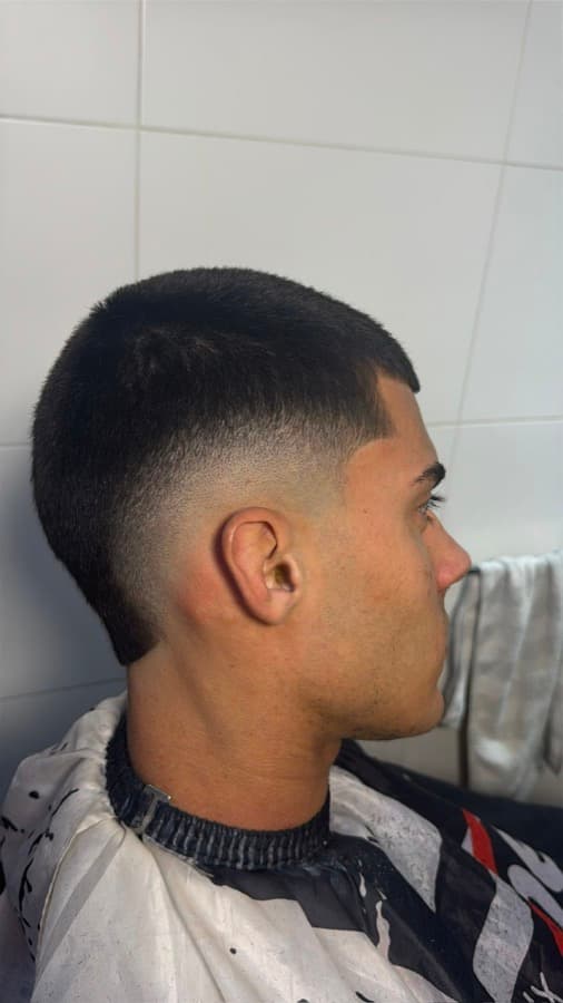 Corte corto con fade